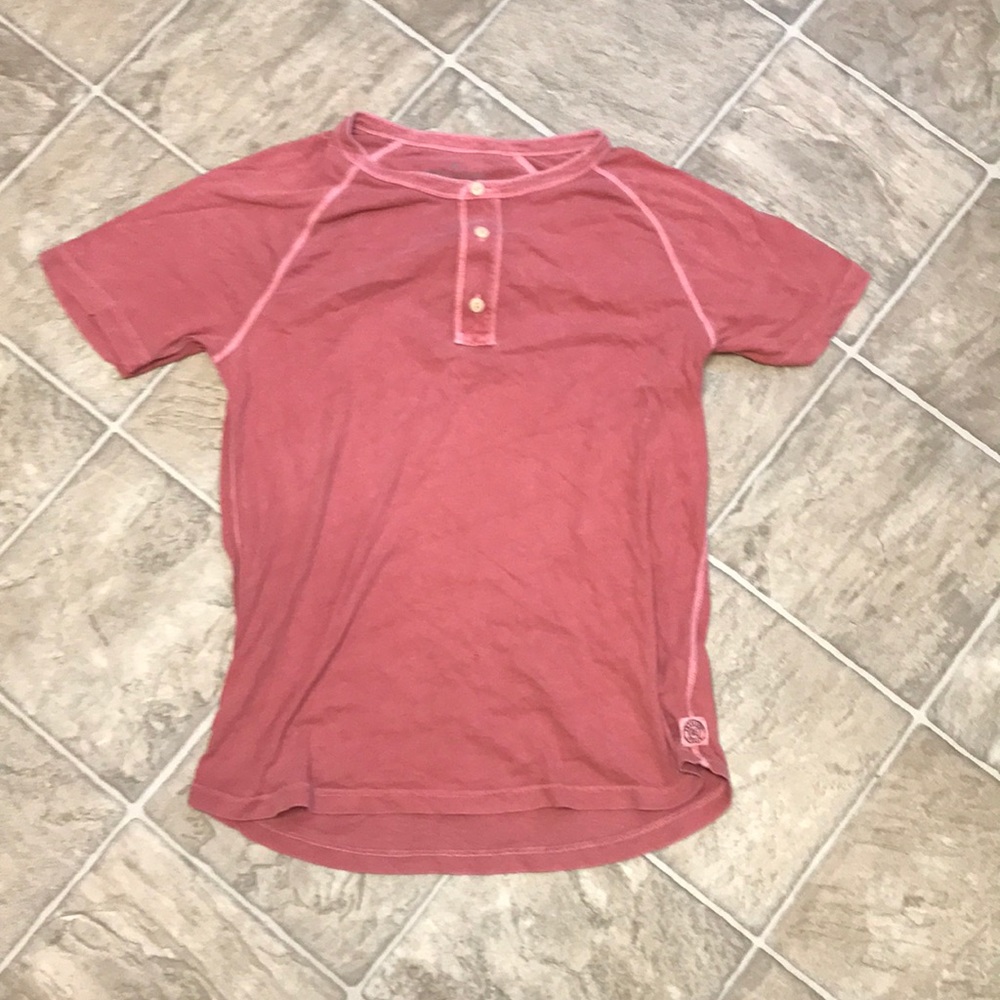 Red American Eagle Shirt